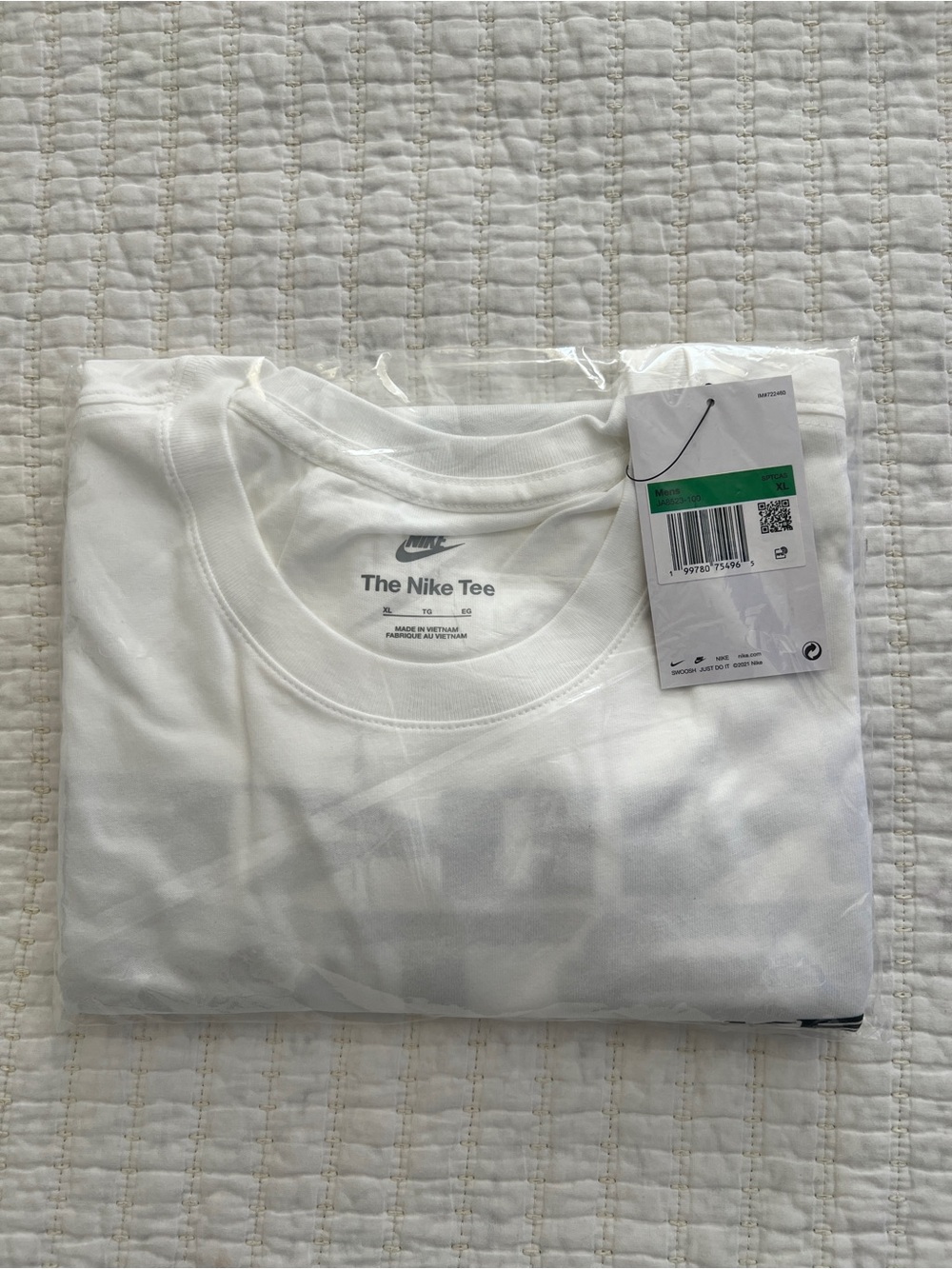 Nike x BTS Korea Exclusive Concert Merch Shirt - Picture 5 of 6